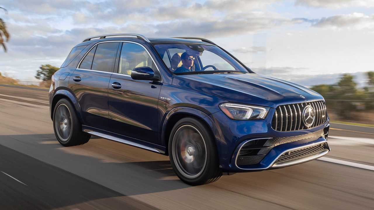 Mercedes-AMG GLE 63 S vs. BMW X5 M Competition Comparison: Big Box ...