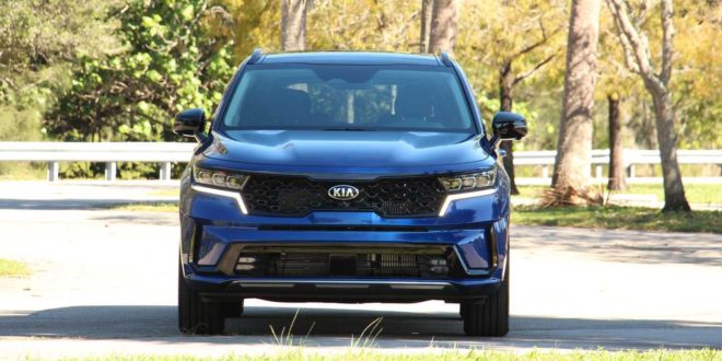 2021 Kia Sorento с девушкой